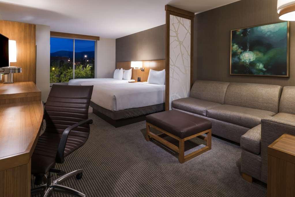 Hyatt Place Boise/Downtown Room photo